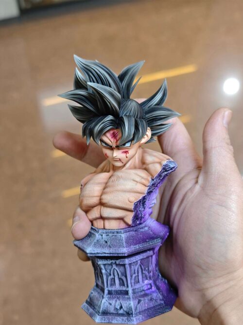 Autonomous Ultra Instinct Goku GK Resin Statue