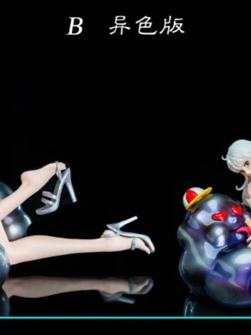 “Cat Burglar” Nami Swimsuit Series GK Resin Statue