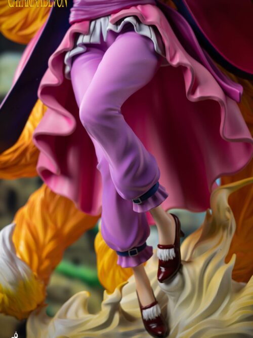 Catarina Devon GK Resin Statue