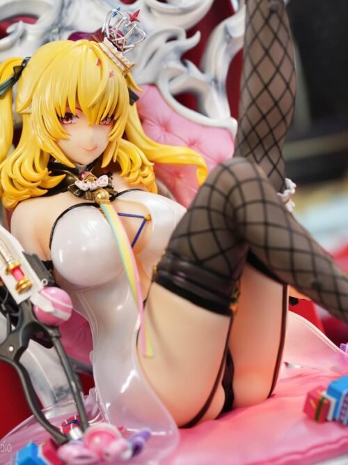 Fenny Golden Sweet Dominion GK Resin Statue