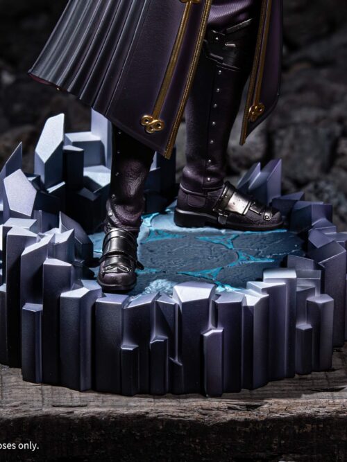 Final Fantasy Military Uniform Young Sephiroth GK Resin Statue