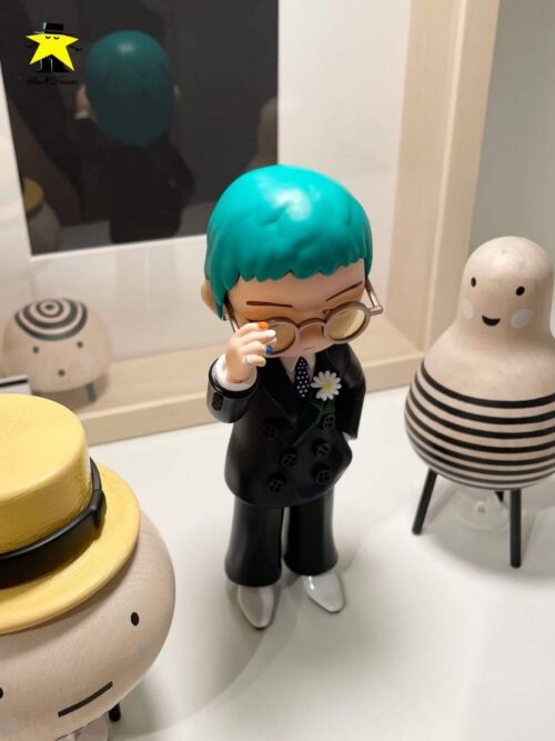 G-Dragon Doll Big Baby Jazz Hat and Suit Version GK Resin Statue