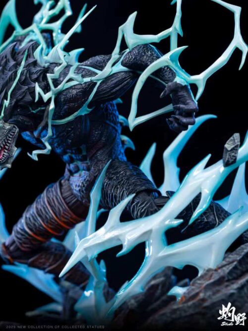 Kaiju No. 8 Kafka Hibino GK Resin Statue
