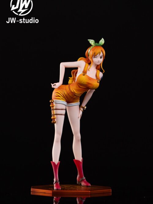 One Piece Straw Hat Pirates #1 Nami GK Resin Statue