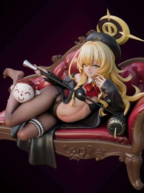 Professor Smug GK Resin Statue