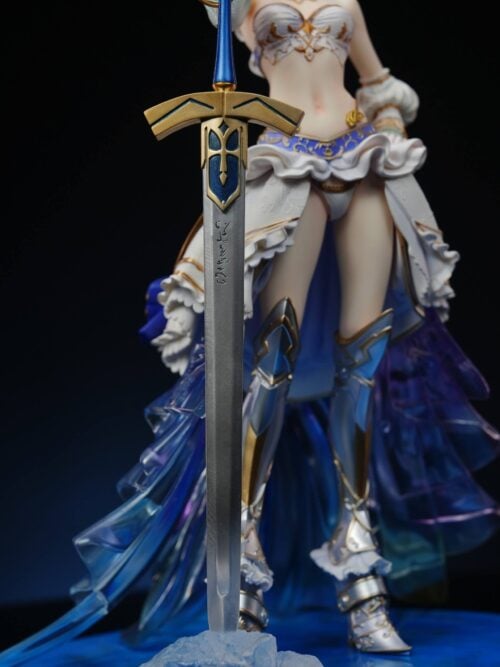 Saber: Battle Dress Ver. GK Resin Statue