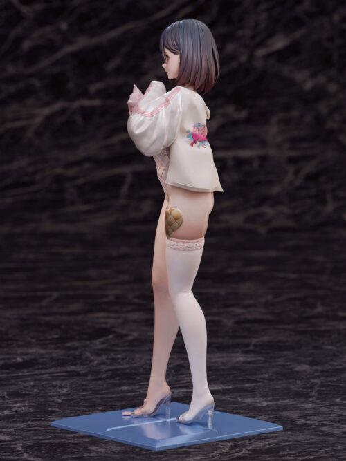 Strawberry Sundae Poster Girl Summer Kana GK Resin Statue
