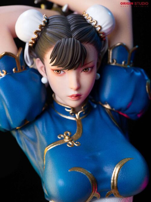 Street Fighter Light Statue of a Female Fighter Chun GK Resin Statue
