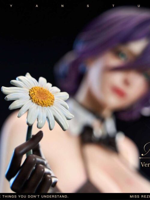 Reze Cosplay Miss Bomb GK Resin Statue