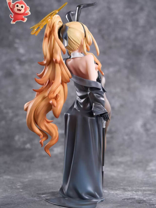 Blue Archive: Smiling Professor Smug Bunny Girl GK Resin Statue