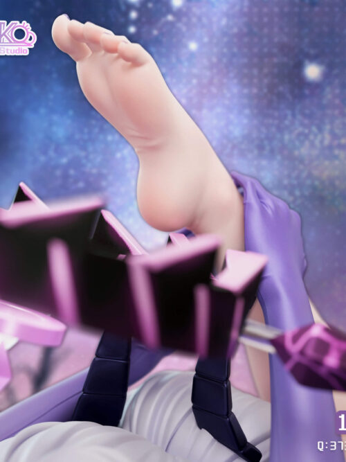 Sorasaki Hina GK Resin Statue
