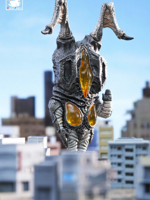 Ultraman Series Vol. 1 Alien Baltan & Zetton & Alien Metron GK Resin Statue