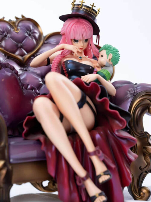 Perona on Sofa - GG Studio - Detail View 2