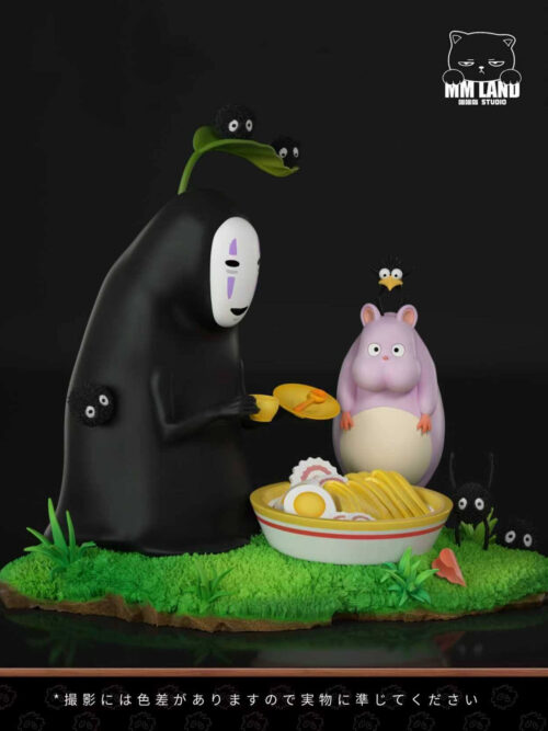 The Picnic No Face & Boh Mouse - MMLAND Studio - Detail View 4