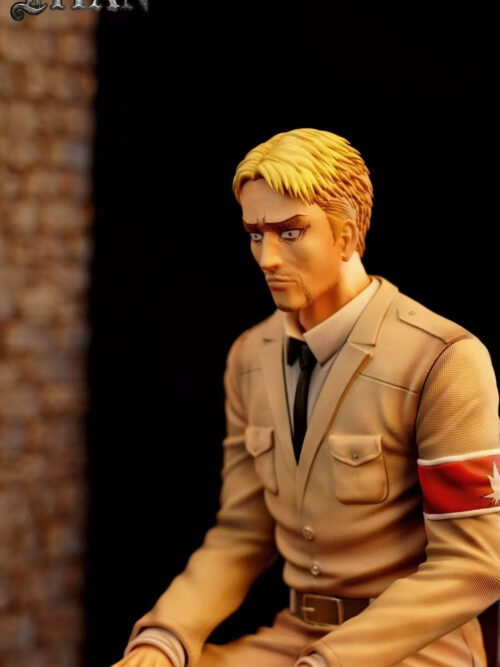 Attack On Titan Reiner Braun | Eren Jaeger - TITAN Studio - Detail View 3