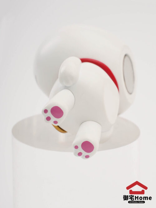 Turbo Granny Figure Magnet - ArtOtaku Home Studio - Detail View 10
