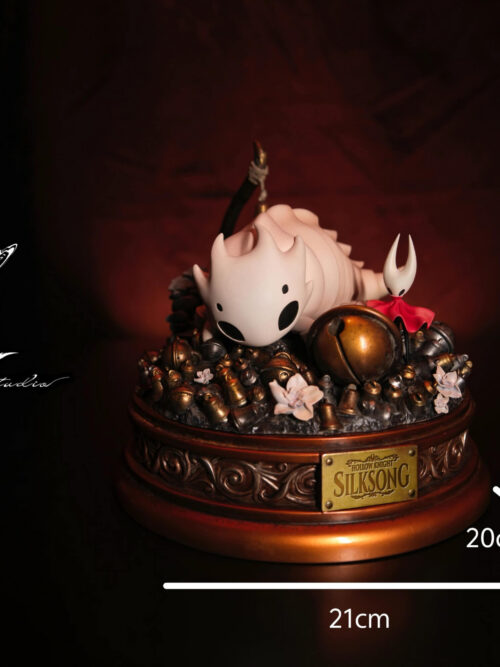 Silksong Hornet - Lark Studio - Detail View 4