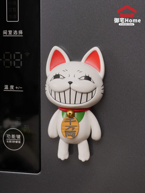 Turbo Granny Figure Magnet - ArtOtaku Home Studio - Collectible Figure Main View