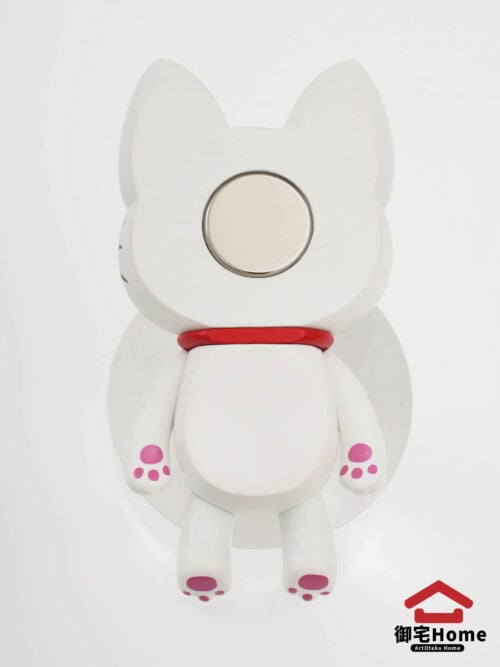 Turbo Granny Figure Magnet - ArtOtaku Home Studio - Detail View 9