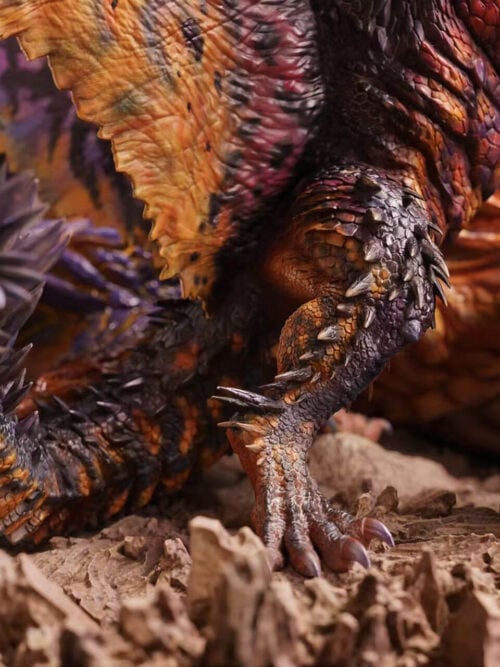 Ruiner Nergigante VS Shara Ishvalda - Detail View 7