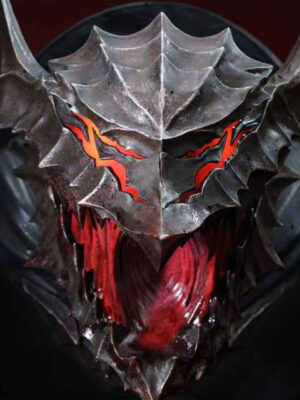 Berserk Wall-Mount Series Guts & Nosferatu Zodd - Detail View 1