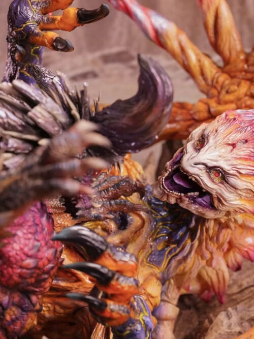 Ruiner Nergigante VS Shara Ishvalda - Detail View 2