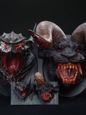 Berserk Wall-Mount Series Guts & Nosferatu Zodd - Collectible Figure Main View