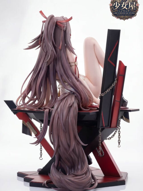 Bound Crimson Pose Ye Shunguang - Detail View 5