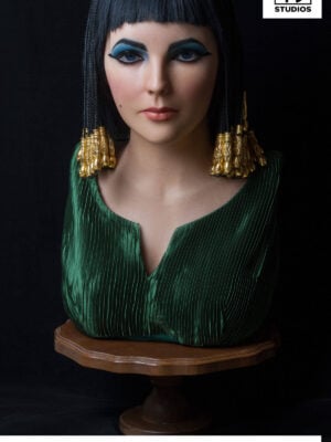 Cleopatra Taylor Elizabeth - Collectible Figure Main View