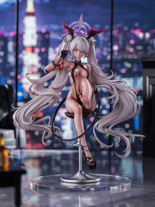 Shiromi Iori - Collectible Figure Main View