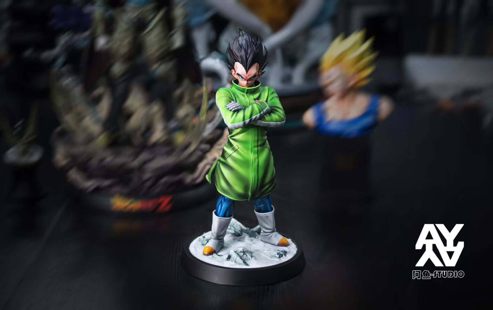 Cotton Jacket Ver. Vegeta - Featured Image Cotton Jacket Ver. Vegeta - Collectible Figure Main View