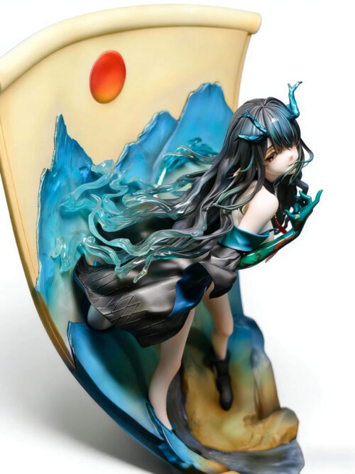 Dusk - Collectible Figure Main View