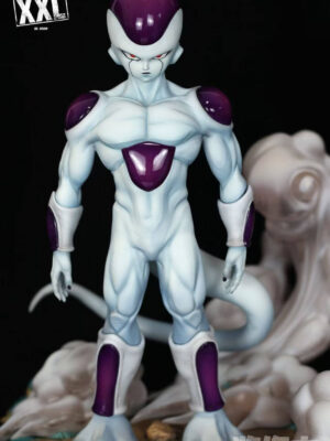 Standing Frieza - Detail View 1