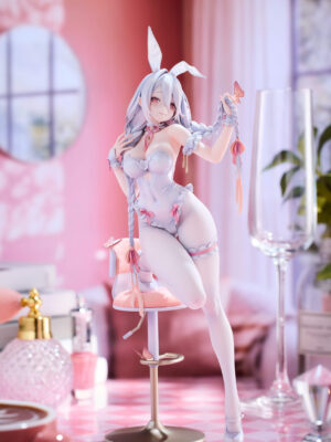 White Rabbit: Mary - Collectible Figure Main View
