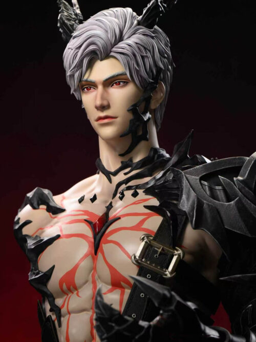Birthday Limited Edition Bust Sylus - Detail View 4