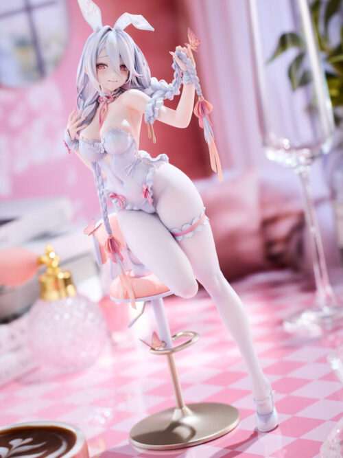 White Rabbit: Mary - Detail View 4
