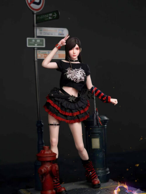 Articulated Fashion Doll Punk Girl Tia - Detail View 6
