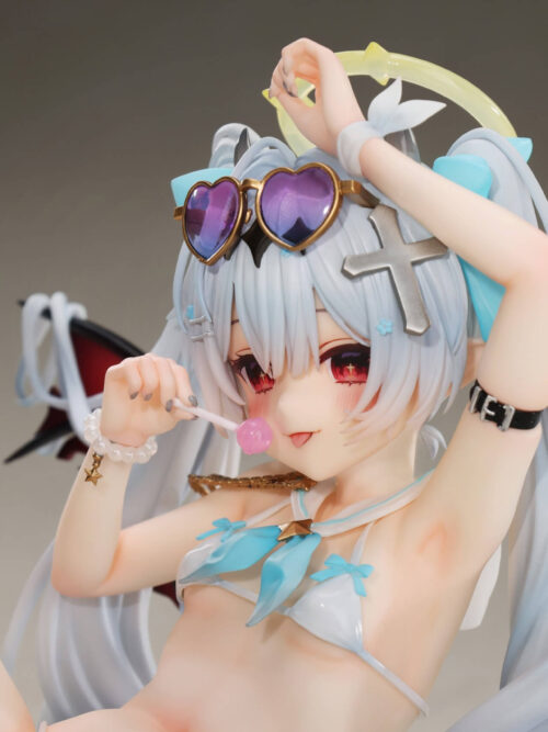 Floating Summer: Silver-Haired Girl - Detail View 9