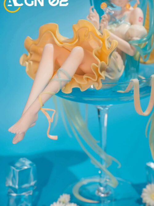Snow Miku and Summer Miku — Hatsune Miku - Detail View 7