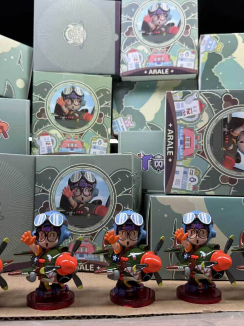 Pilot Arale Norimaki - Detail View 6