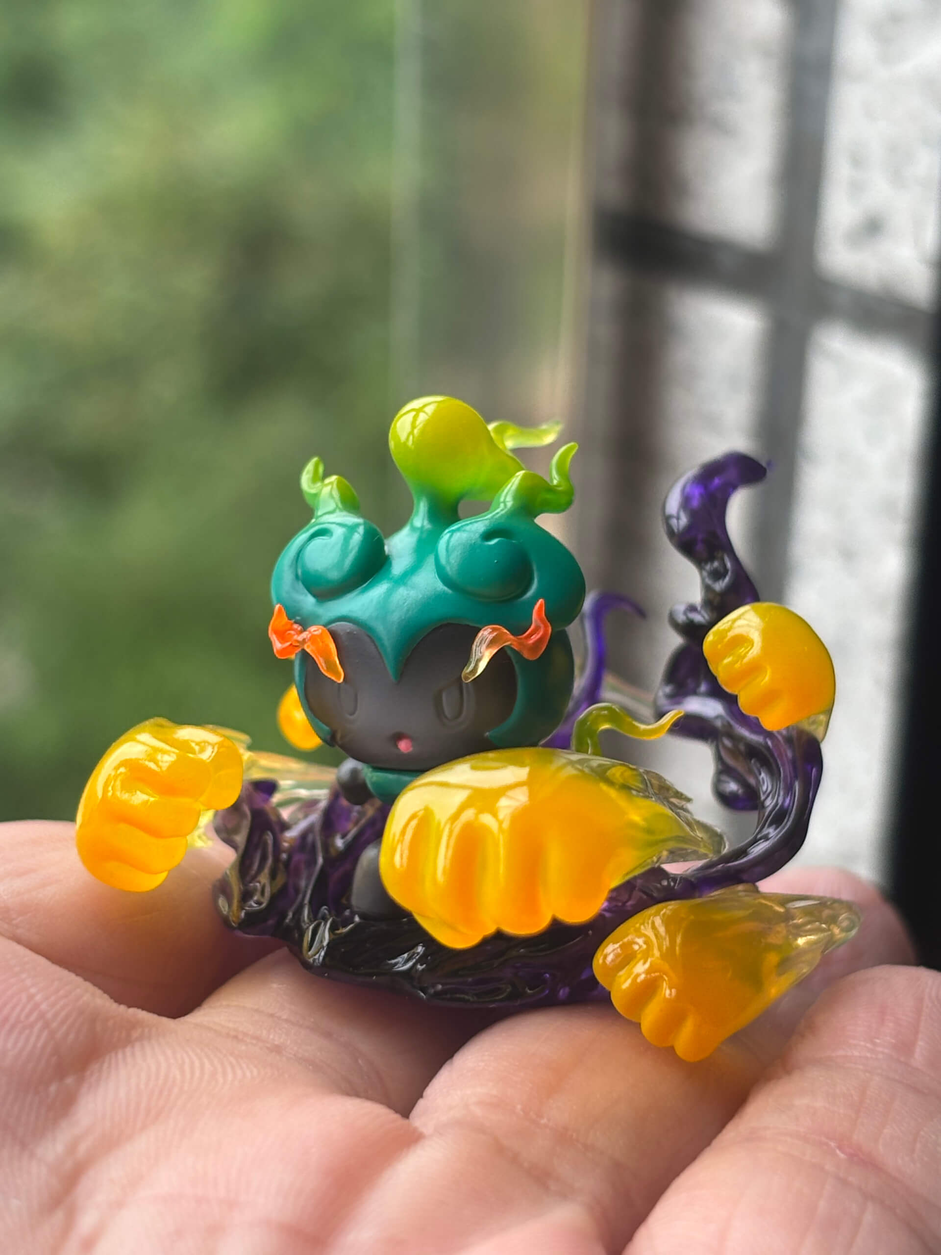 Marshadow - Featured Image Marshadow - Collectible Figure Main View