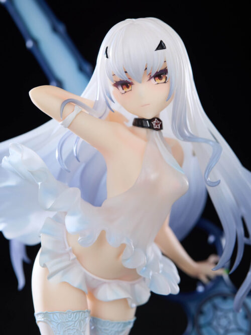 Sword-Wielding Mélusine (Fairy Knight Lancelot) - Detail View 1