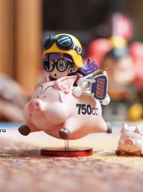 Riding Pig Arale - Detail View 9