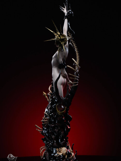 Dark Sun Gwyndolin - The Suffering of the Son of God - Detail View 10