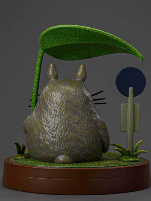 Rain Bus Stop Totoro - Detail View 4