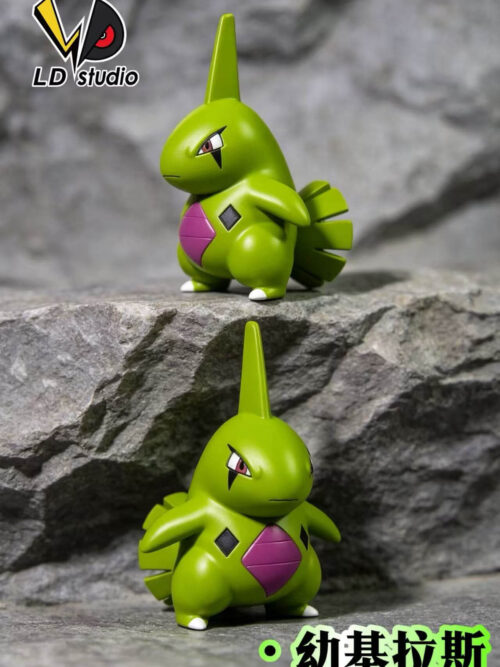 Larvitar - Detail View 1