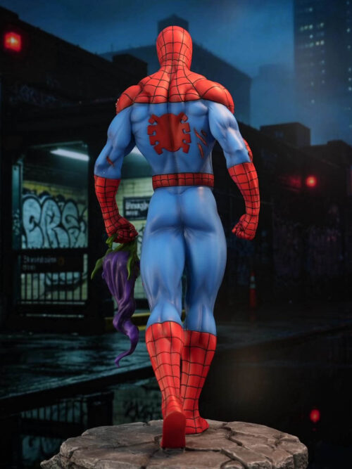 Battle-Damaged Spider-Man - Detail View 4
