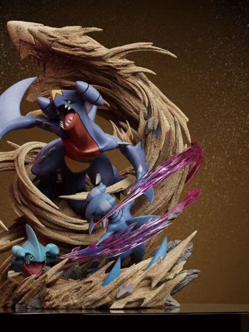 Evolution Line Garchomp - Detail View 1