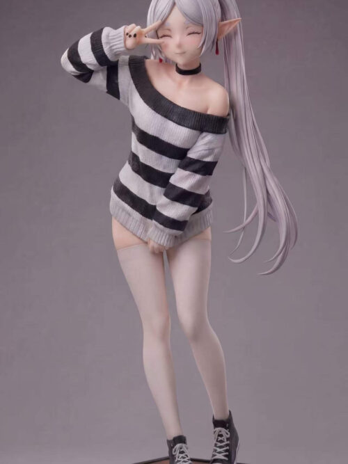 Casual Frieren - Collectible Figure Main View