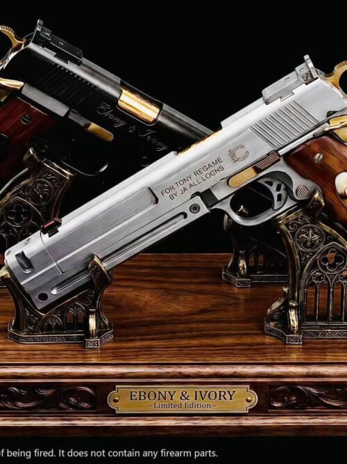 Devil May Cry - Ebony & Ivory - Detail View 3